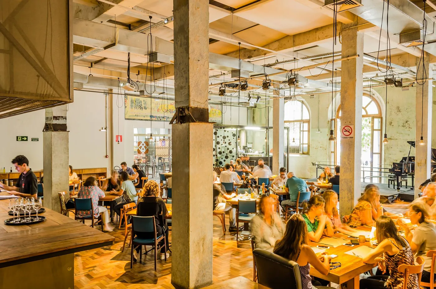 Café 104